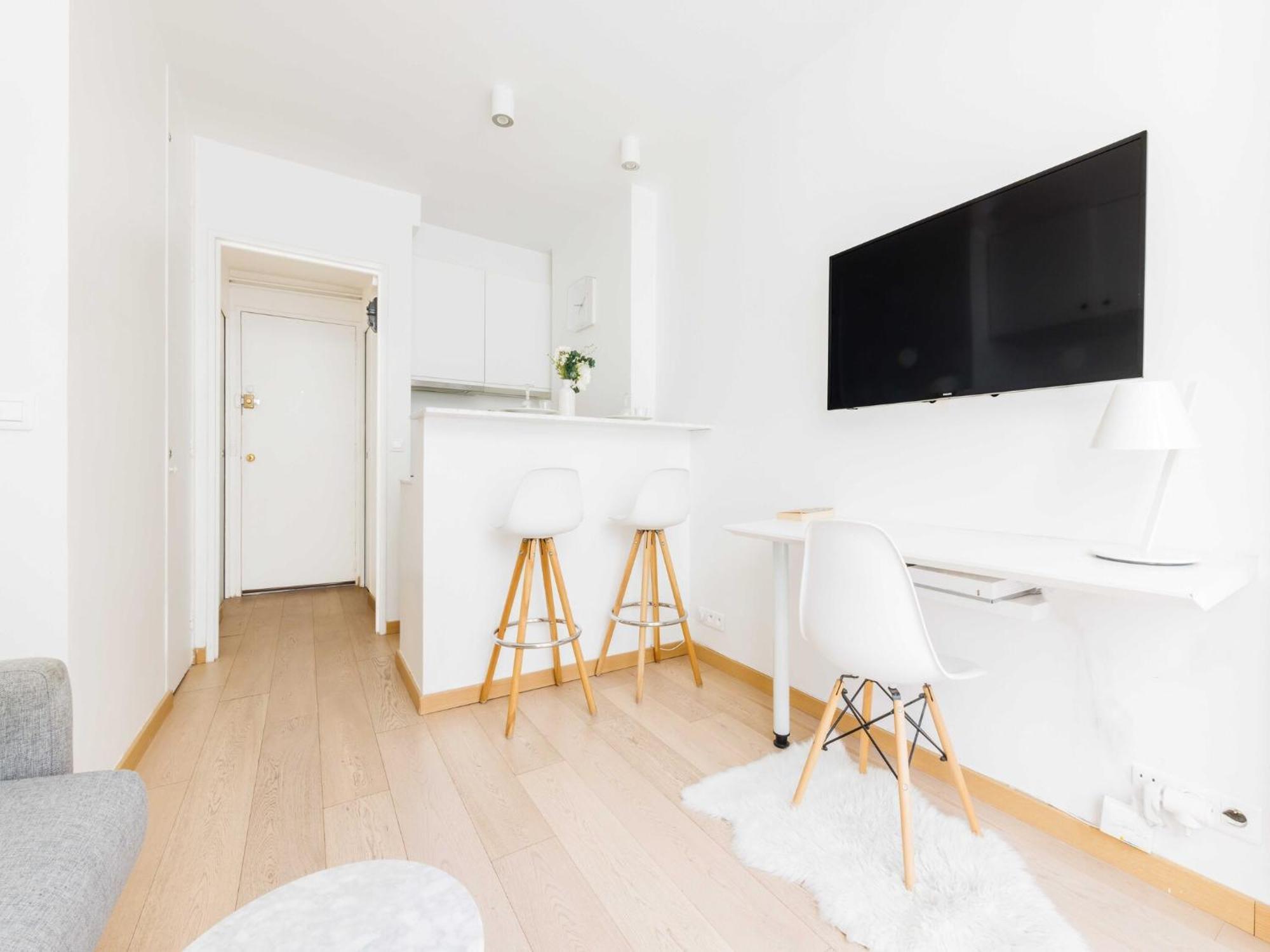 Apartment Bright -2p- Le Marais Paris